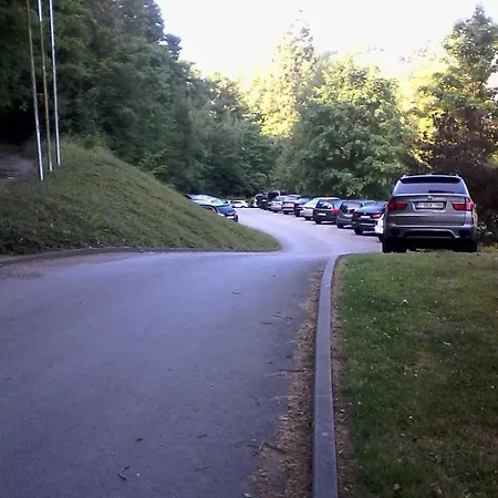 Hotel Castel De Pont-a-lesse