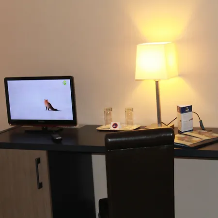 فندق Castel De Pont-a-lesse دينانت