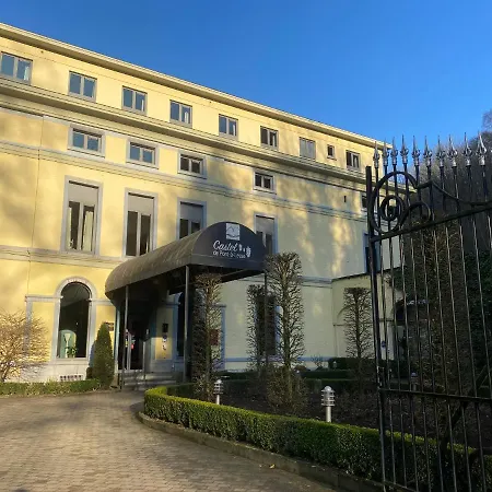 Castel De Pont-a-lesse 3* دينانت