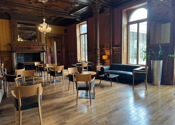 Hotel Castel De Pont-a-lesse 3*