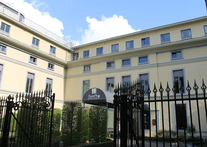 Hotel Castel De Pont-a-lesse