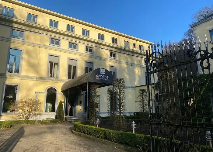 Castel De Pont-a-lesse 3* Dinant